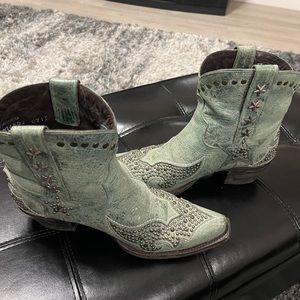 Lane Boots